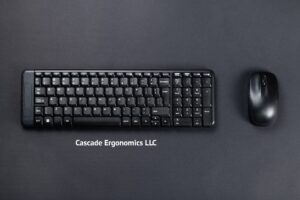 A keyboard and mouse Description automatically generated with medium confidence